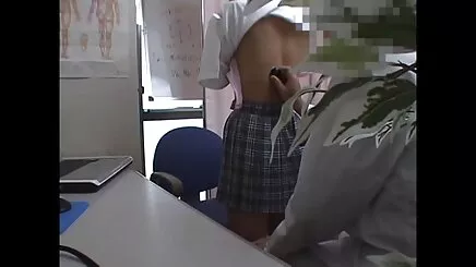 Cơ bắp cậu bé, người phim set tre dep phụ nữ