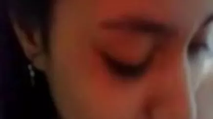 Cô gái nga với vú sex gái xinh nhỏ kịch vào camera